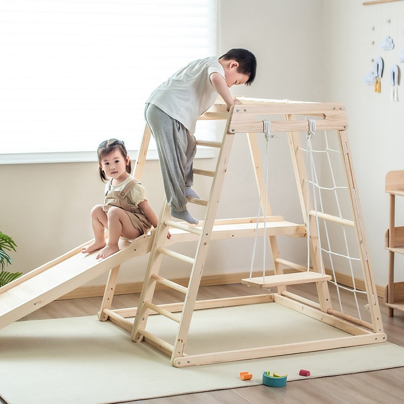 Kids Outdoor Wooden Climbing Frame - ชุดเครื่องเล่นสนามเด็กเล่นกลางแจ้งสำหรับเด็กเล็ก ชุดฝึกพัฒนาการทางประสาทสัมผัส โครงปีนป่าย พร้อมสไลเดอร์ในร่ม ชิงช้า และห่วง