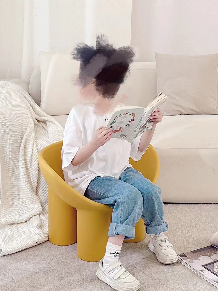 Kids Outdoor Furniture - Roly เก้าอี้กลางแจ้งพร้อมเบาะพลาสติก PE สำหรับเด็กดีไซน์แบบนอร์ดิกทำจากพลาสติก PE เป็นมิตรกับสิ่งแวดล้อม
